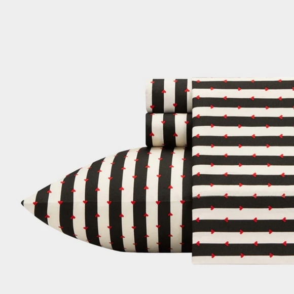 Betsey Johnson Other - Betsey Johnson Queen Bed Sheet Set